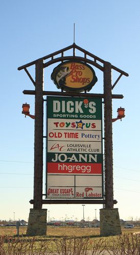 RIVER FALLS: 951 E Lewis and Clark Pkwy, Clarksville, IN 47129